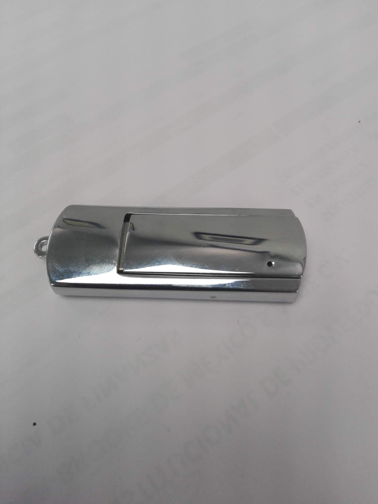 LL07, USB LLAVERO METAL