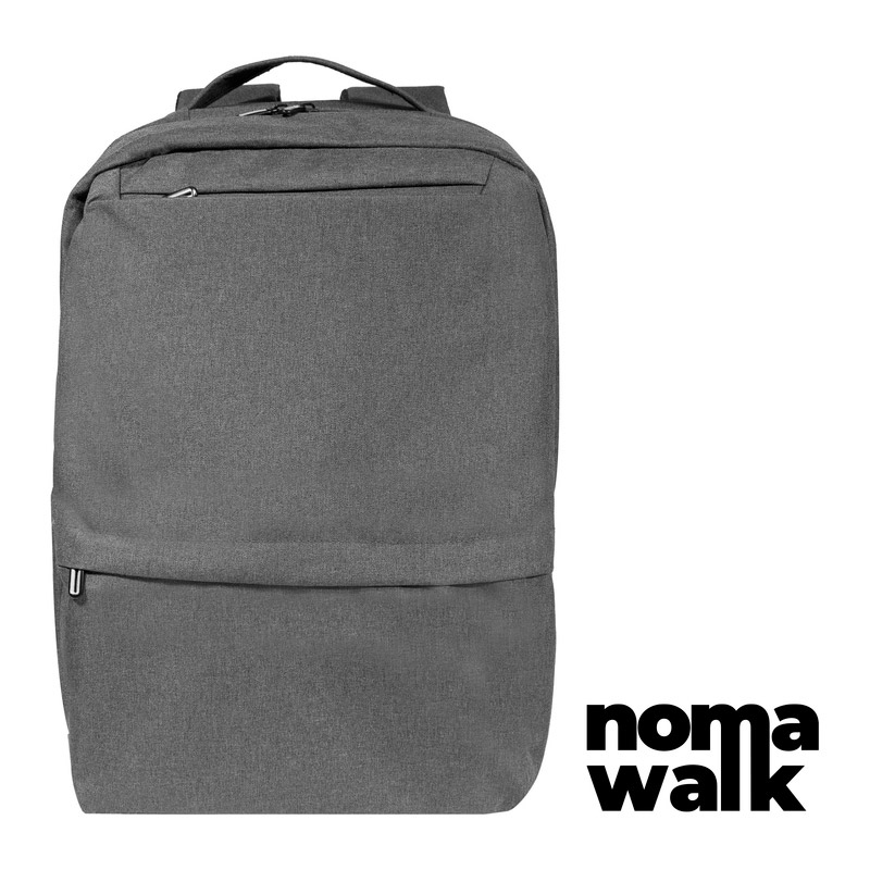 K5, Mochila Funcional Nomawalk. Mochila portanotebook de hasta 15 pulgadas. Compartimento principal con bolsillo portanotebook acojinado con tira y detalle engomado para una correcta sujeción. Dos bolsillos frontales con cierre oculto. Bolsillo lateral porta botella. Tira para sujetar la mochila en la manija extensible de un equipaje de mano. Correas y espalda acojinadas. Tiradores de cierres metalicos y engomados. Este modelo es ideal para guardar todo lo que necesitas tener en el día, es tan versátil que podes ir a trabajar, llevar tu almuerzo e ir a entrenar.