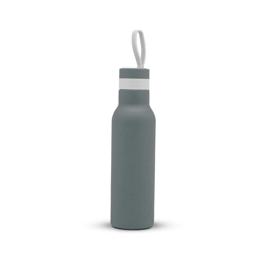 T627, Botella Térmica STYLE. Capacidad 500 ml. Botella Vaccum. Interior en acero 304 y exterior en acero 201 con terminaciones de silicona suave. Mantiene hasta 12 hs la temperatura de las bebidas calientes y 24 hs de las bebidas frías. Presentación en caja de regalo Kraft.