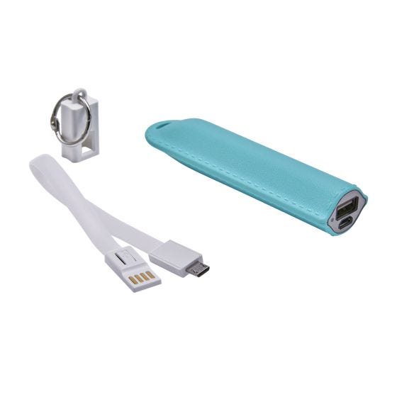 CRG 045, POWER BANK TAFEL. Batería auxiliar para smartphone, capacidad 2,600 mAh. Textura tipo piel. Puerto USB y micro USB. Contiene indicador de carga de 1 led y cable micro USB de silicón con argolla.