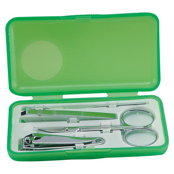 DAM 435, SET DE MANICURE FUNKY. Set de manicure con 1 tijeras, 1 pinza para cejas, 1 corta uñas y 1 retira cutícula. No para uso profesional.