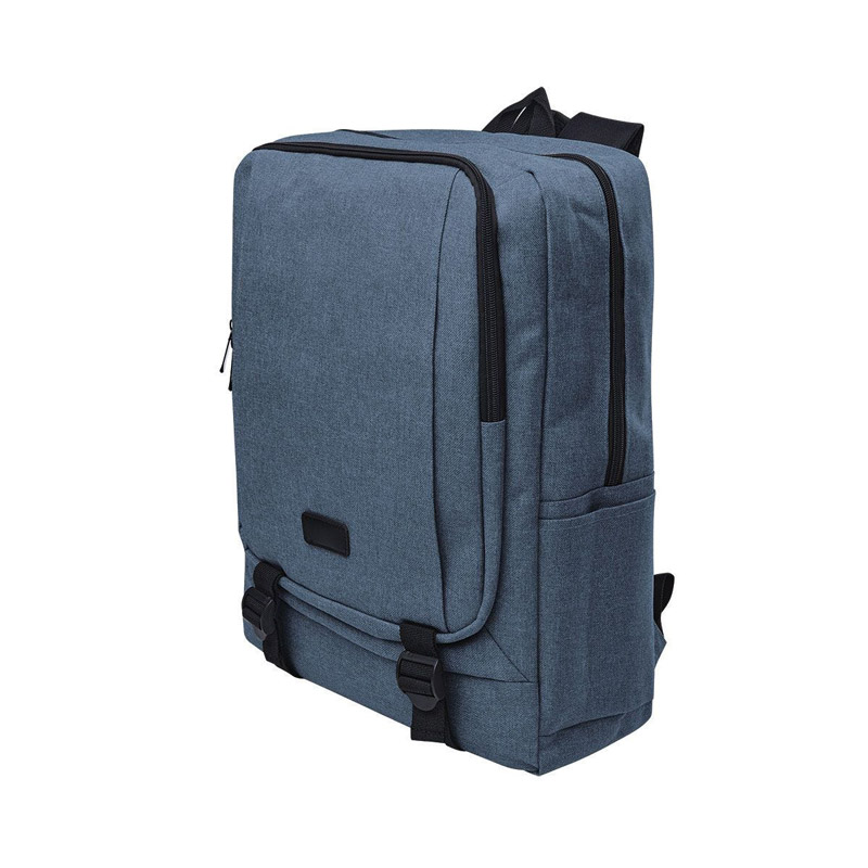 SIN 512, MOCHILA PETER. Mochila con bolsa principal con cierre y bolsa frontal. Incluye compartimento para laptop y 2 correas ajustables en la parte inferior.