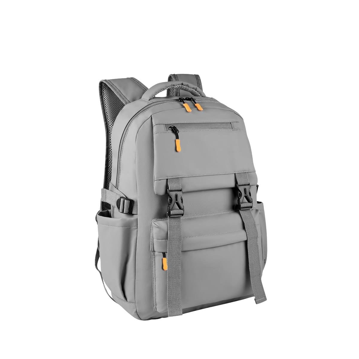 SIN 522, MOCHILA ORANSSI. Mochila casual perfecta para tus actividades diarias. Bolsa principal con compartimento interno para laptop de 15