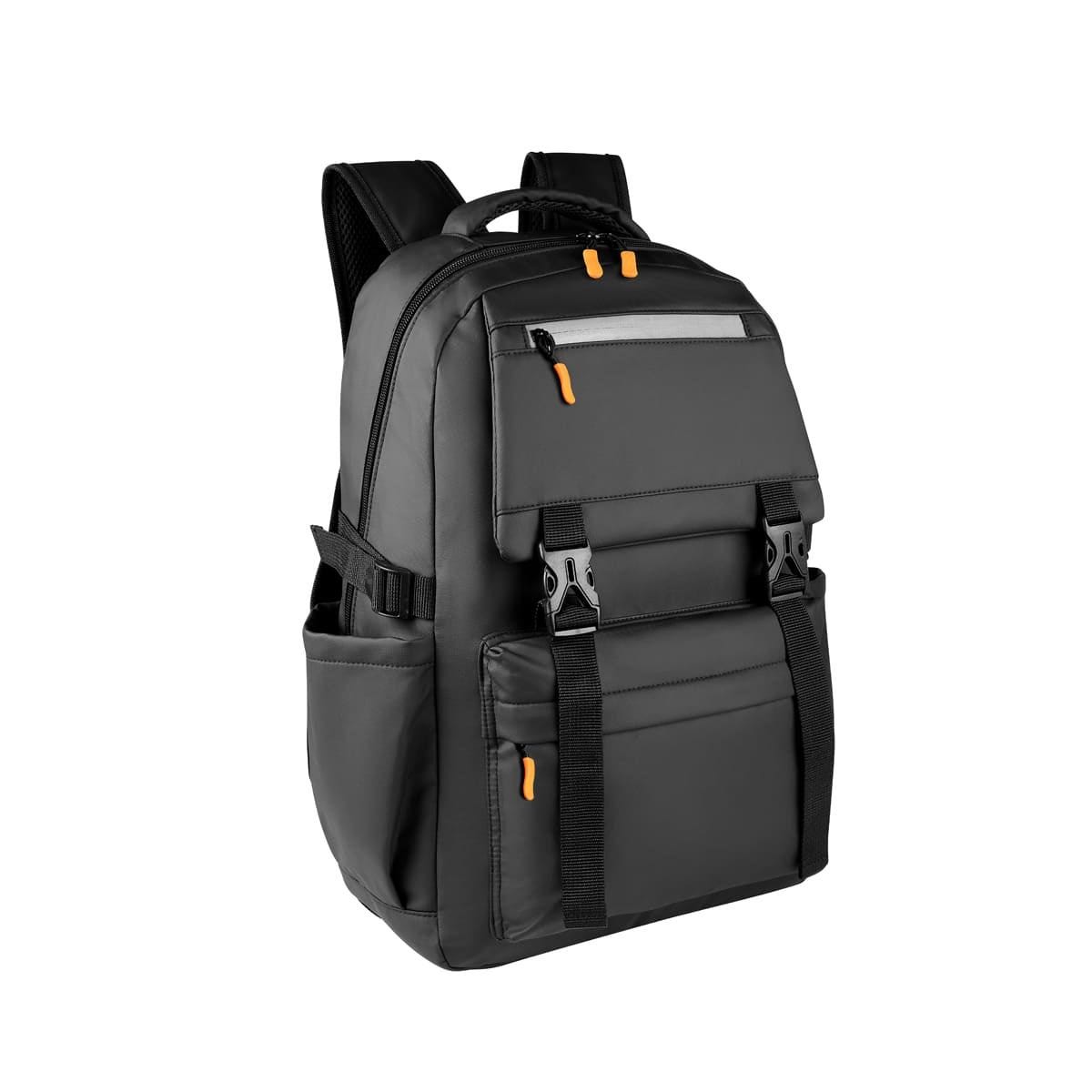 SIN 522, MOCHILA ORANSSI. Mochila casual perfecta para tus actividades diarias. Bolsa principal con compartimento interno para laptop de 15