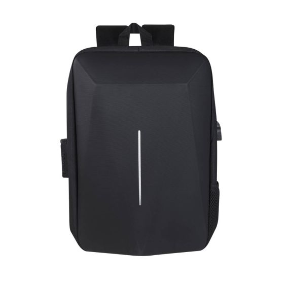 SIN 924, Mochila TURTAR. Mochila con carcasa de policarbonato resistente, que garantiza la protección de los artículos almacenados, Su bolsa principal, ofrece  un vanzado sistema de seguridad para evitar robos. Además, cuenta con un compartimento para laptop de hasta 15in y una conveniente salida USB, para conectar una batería auxiliar (no incluida),  permitiéndote cargar tu dispositivo móvil sobre la marcha. Cuenta con una práctica bolsa de red lateral,  ideal para artículos de acceso rápido, botellas u otros elementos esenciales. En la parte posterior, incluye una banda que facilita su transporte en trolley de equipaje.