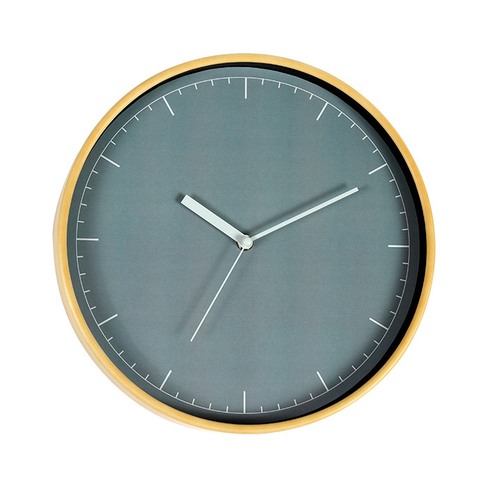 PD-006, RELOJ DE PARED CON ARILLO DE PLASTICO APARIENCIA BAMBOO Y PROTECCION DE CRISTAL, COLORES: GRIS Y BLANCO.