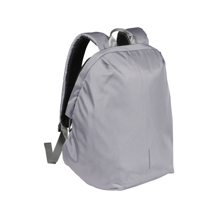 TX-140, Backpack fabricada en poliéster reciclado repelente al agua, con compartimento acolchado para laptop de 15.6