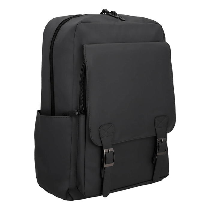 BL 217, TANSEN. Mochila de 1 compartimento principal con porta laptop, 1 compartimento frontal con cierre y broches magnéticos, además de bolsas laterales, asas acolchadas, carry on y asa superior.