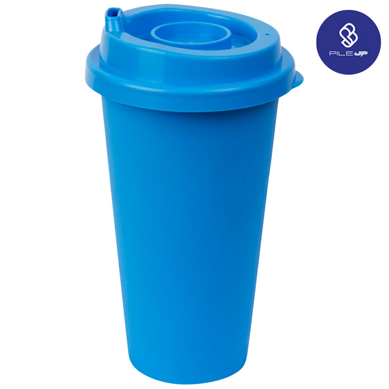 60200, VASO CAFETERO PILE UP. Vaso de plástico reutilizable apilable Pile Up. Capacidad 475 ml/16 oz. BPA Free. VENTA POR CAJA. CONSULTA EXISTENCIAS CON TU EJECUTIVO DE VENTAS.