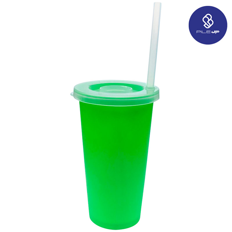 60210, VASO ICE PILE UP . Vaso de plástico reutilizable apilable con popote, ideal para bebidas frías Pile Up. Capacidad 475 ml/16 oz. BPA Free. VENTA POR CAJA. CONSULTA EXISTENCIAS CON TU EJECUTIVO DE VENTAS.