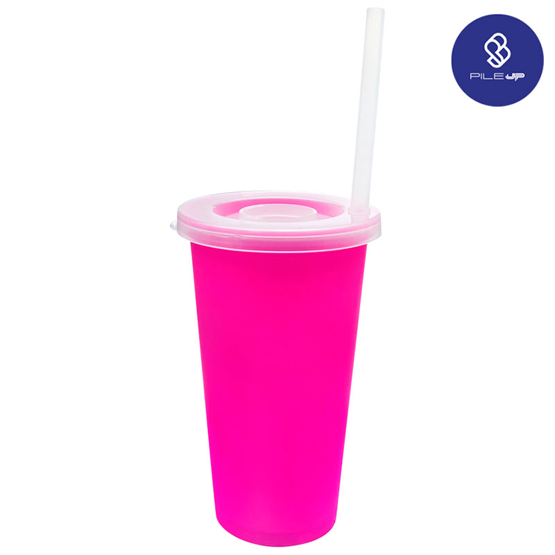 60210, VASO ICE PILE UP . Vaso de plástico reutilizable apilable con popote, ideal para bebidas frías Pile Up. Capacidad 475 ml/16 oz. BPA Free. VENTA POR CAJA. CONSULTA EXISTENCIAS CON TU EJECUTIVO DE VENTAS.