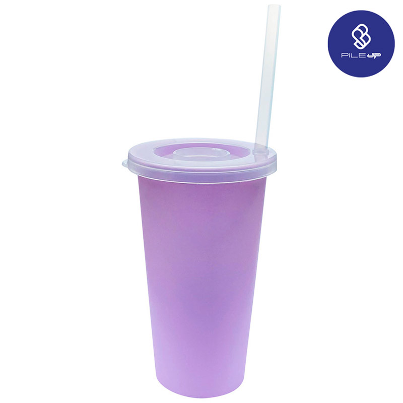 60210, VASO ICE PILE UP . Vaso de plástico reutilizable apilable con popote, ideal para bebidas frías Pile Up. Capacidad 475 ml/16 oz. BPA Free. VENTA POR CAJA. CONSULTA EXISTENCIAS CON TU EJECUTIVO DE VENTAS.