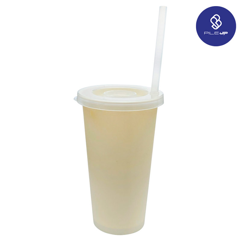 60210, VASO ICE PILE UP . Vaso de plástico reutilizable apilable con popote, ideal para bebidas frías Pile Up. Capacidad 475 ml/16 oz. BPA Free. VENTA POR CAJA. CONSULTA EXISTENCIAS CON TU EJECUTIVO DE VENTAS.