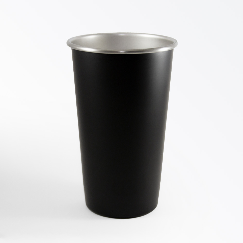 60651, Vaso de acero inoxidable VEGAS con capacidad de 700 ml.